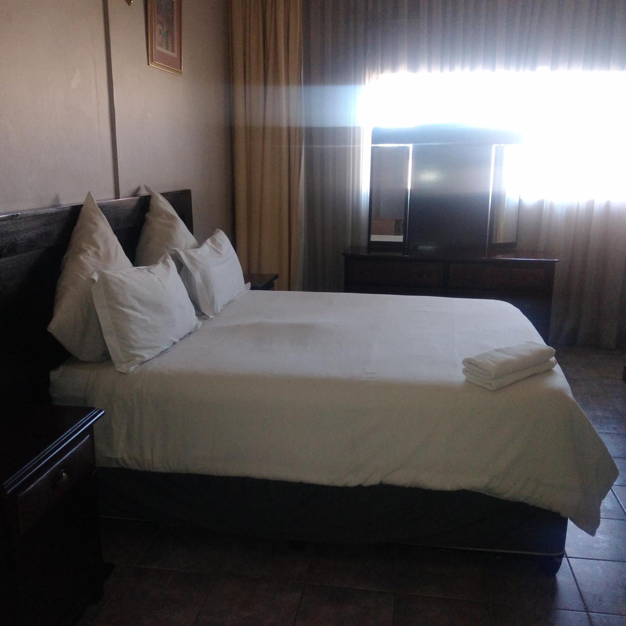 Tassili Lodge Kempton Park Zewnętrze zdjęcie